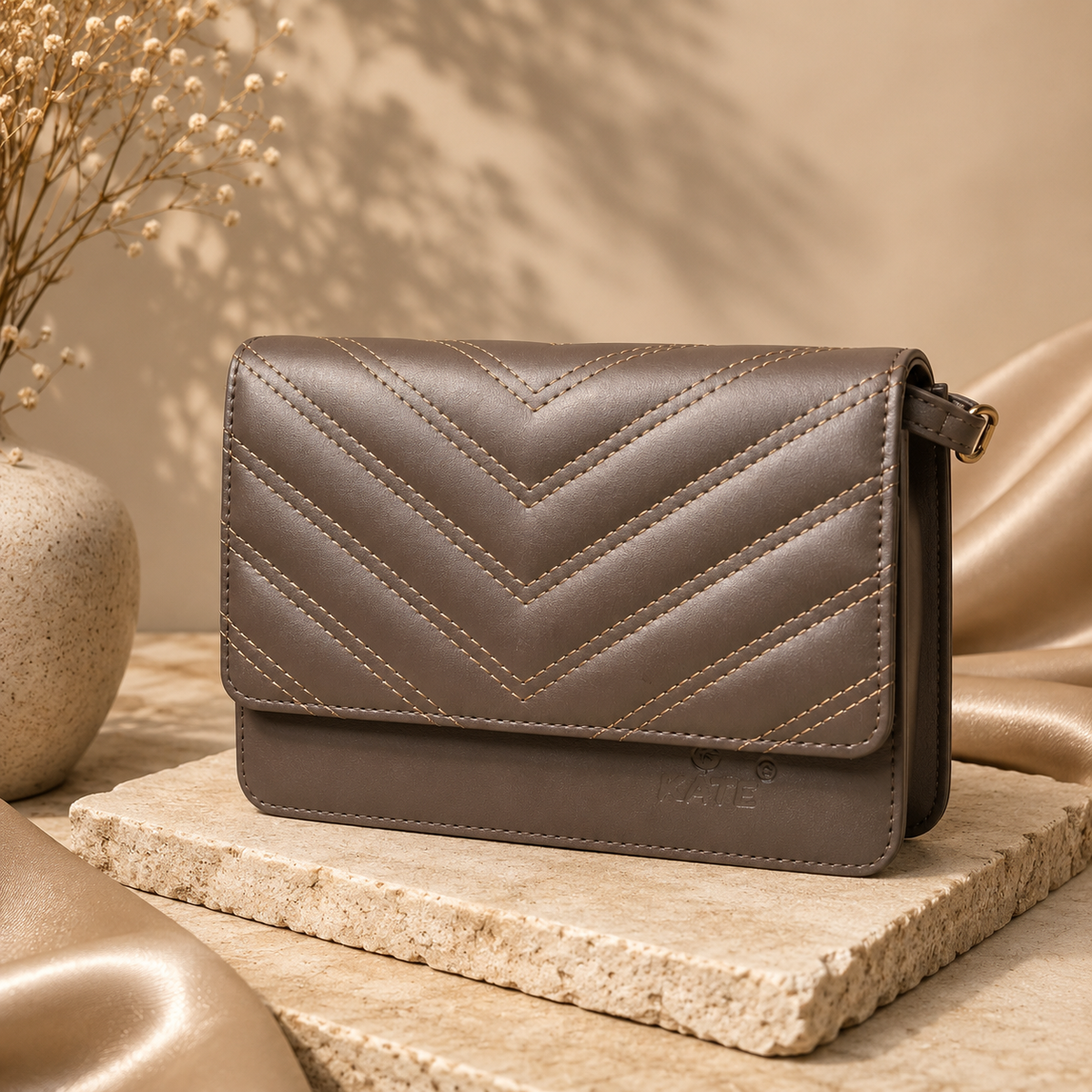 Élvira Premium Quilted Sling Bag – Coffee Brown