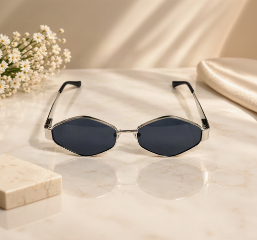 Élan Noir Sunglasses